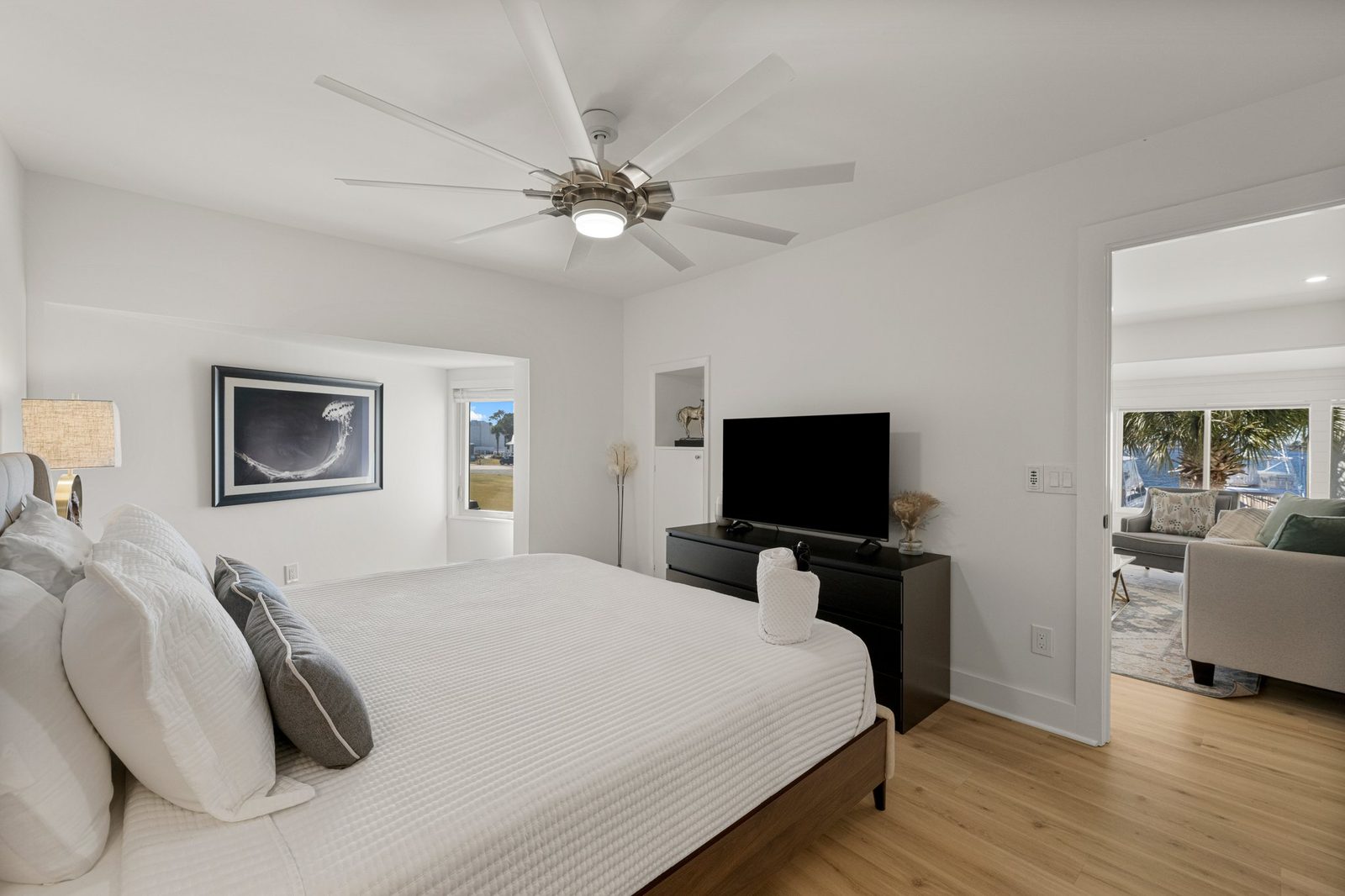 Bedroom in a Harbour Villa condo